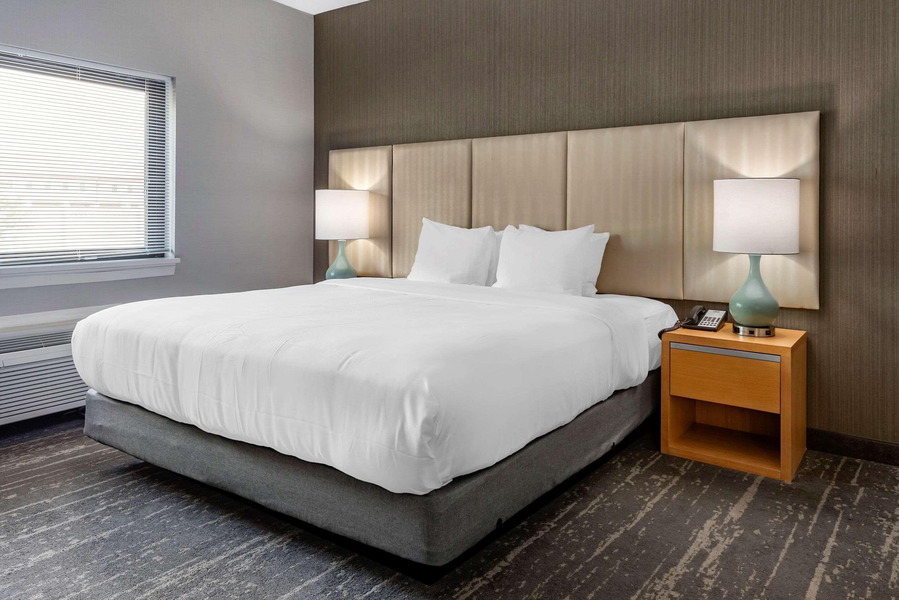 Somerset Lofts Ngoại thất bức ảnh